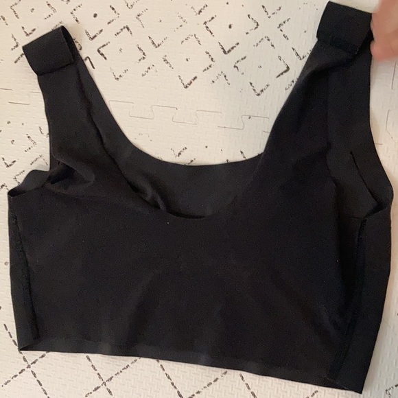 PINK VS Stretchy bralette - Picture 3 of 3